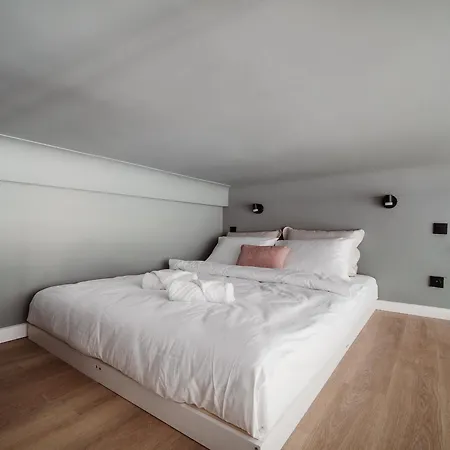 Apartamento Nowy Swiat Loft Mezzanine - Centre Varsóvia